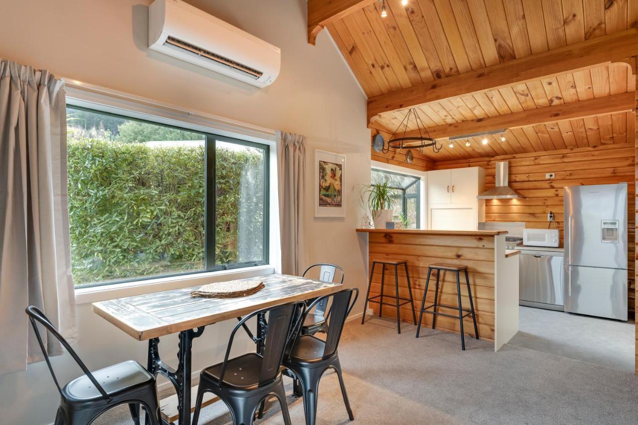Alpine Hideaway - 2 Bedroom Closeburn Exterior foto